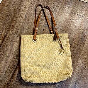 michael kors tote bag